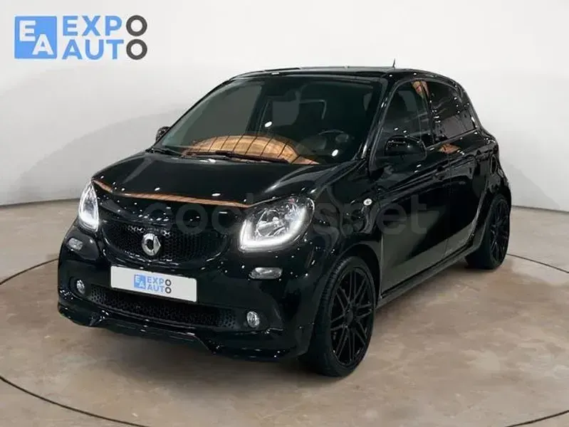 Usado Smart ForFour 90 CV (66 kW) 2018 Negro Utilitario