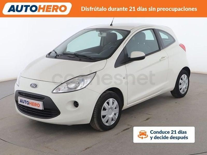 Blanco Usado 2016 Ford Ka Trend+ Utilitario | 7599 € (Precio justo) - Imagen 1/3
