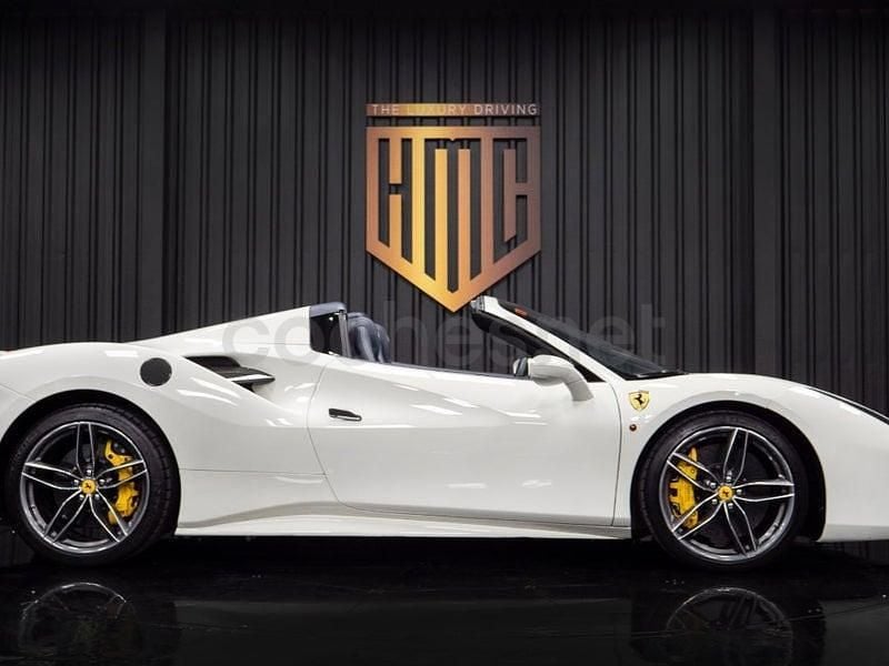 Usado Ferrari 488 670 CV (492 kW) 2019 Blanco Descapotable