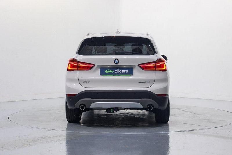 Usado BMW X1 150 CV (110 kW) 2018 Blanco SUV
