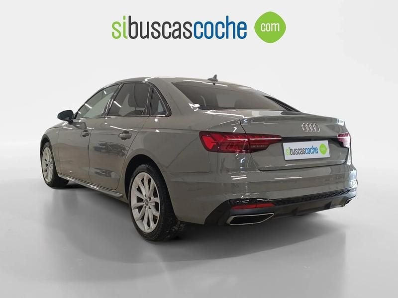 Usado Audi A4 S-Line 150 CV (110 kW) 2020 Gris/plata Berlina