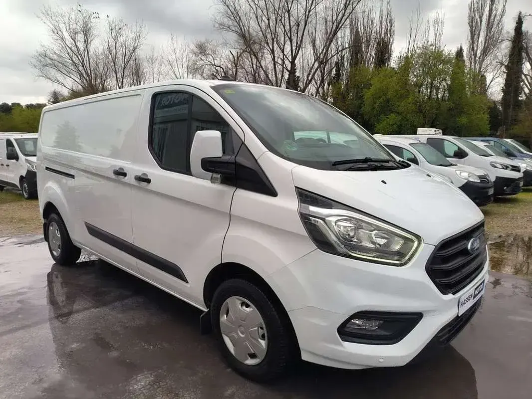 Usado Ford Transit Custom Trend 129 CV (94 kW) 2022 Blanco Van