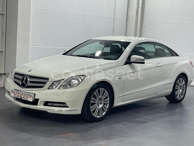 Blanco Usado 2011 Mercedes E250 Coupe | 10.000 € (Super precio) - Imagen 1/4