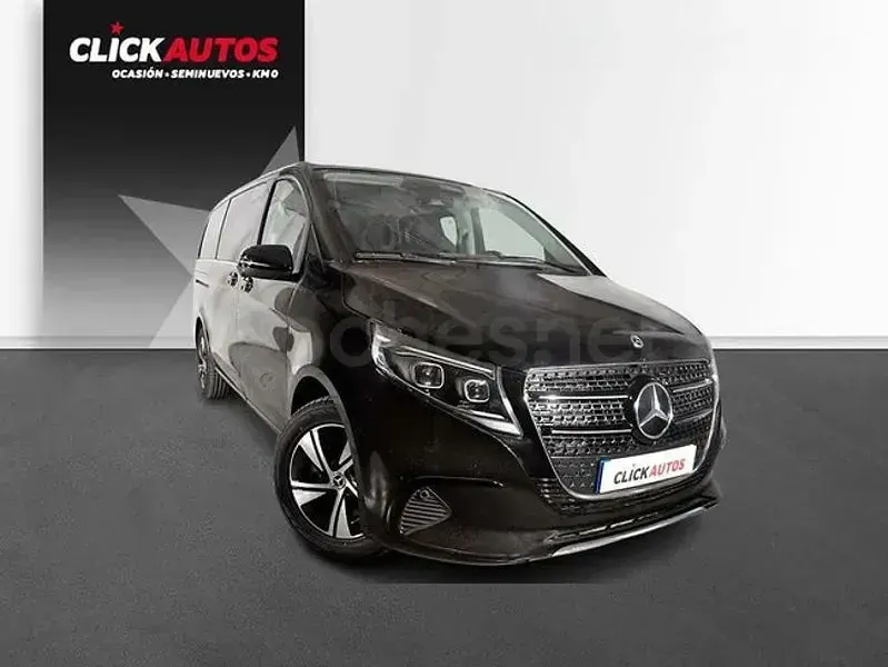 Usado Mercedes V220 163 CV (119 kW) 2024 Negro Monovolumen