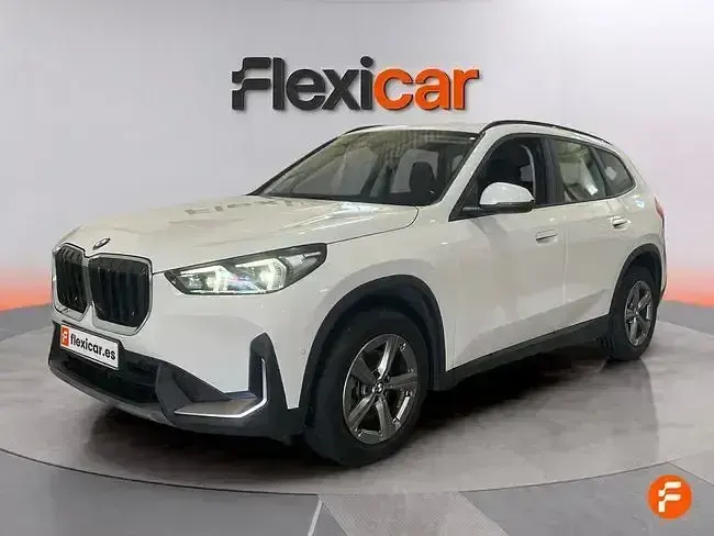 Używany BMW X1 136 KM (100 kW) 2023 Biały SUV