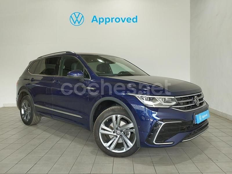 Azul Usado 2023 VW Tiguan Allspace R-line SUV | 41.690 € (Un poco caro) - Imagen 1/4