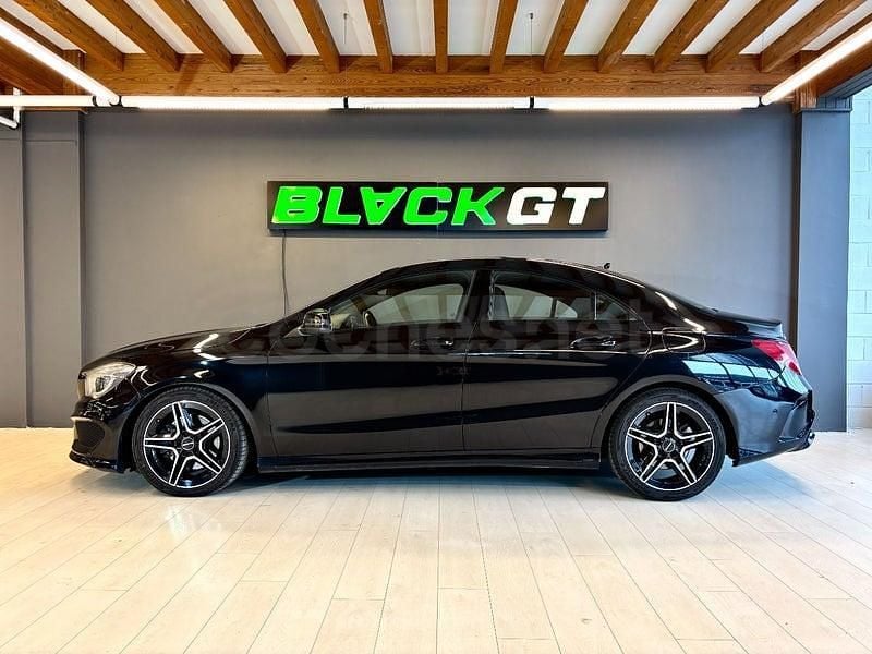 Usado Mercedes CLA220 AMG line 170 CV (125 kW) 2013 Negro Berlina