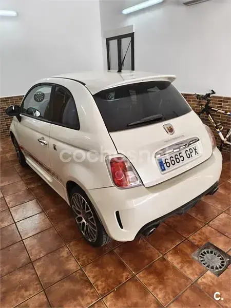 Usado Abarth 500 135 CV (99 kW) 2009 Blanco Utilitario