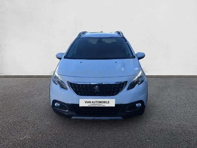 Usado Peugeot 2008 Crossway 130 CV (95 kW) 2018 Blanco SUV