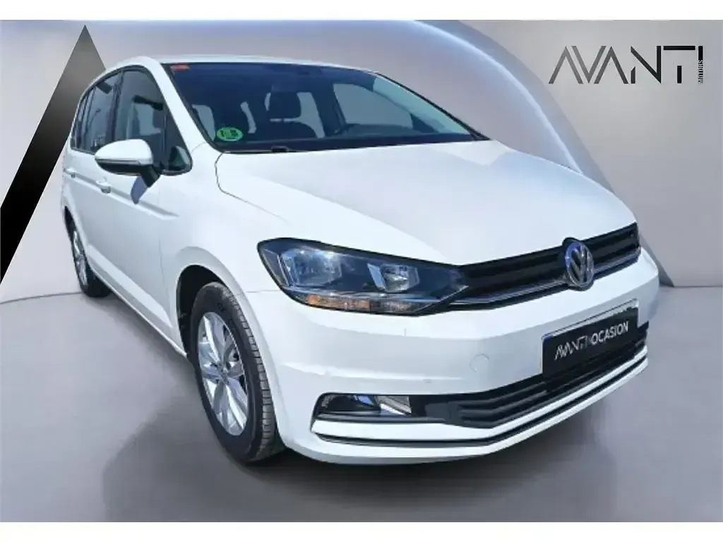 Usado VW Touran Advance 110 CV (80 kW) 2016 Blanco Monovolumen