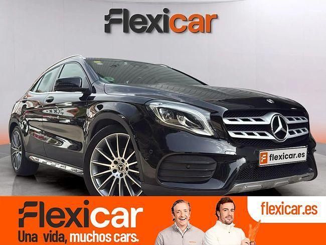 Negro Usado 2018 Mercedes GLA200 SUV | 24.490 € (Un poco caro) - Imagen 1/4