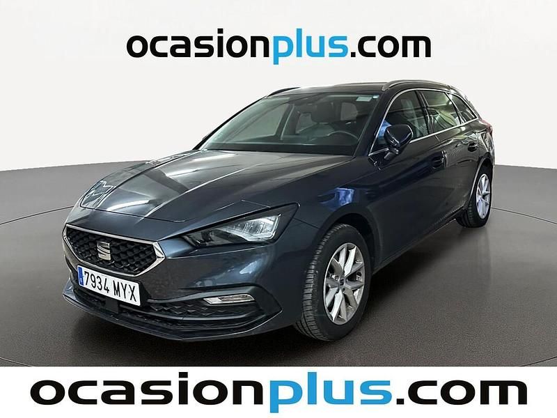 Usado Seat Leon ST Style 116 HP (85 kW) 2025 Cinzento Carrinha
