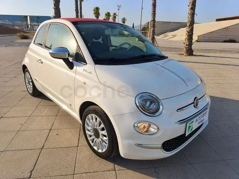 Usado Fiat 500C Dolcevita 71 CV (52 kW) 2022 Blanco Descapotable