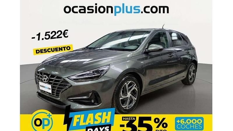 Usado Hyundai i30 N Line 120 CV (88 kW) 2022 Gris Utilitario