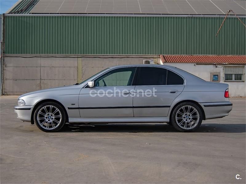 Usado BMW 520 150 CV (110 kW) 2000 Gris / plata Berlina