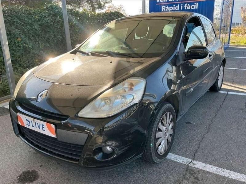 Negro Usado 2009 Renault Clio II Authentique Utilitario | 3999 € (Precio justo) - Imagen 1/4
