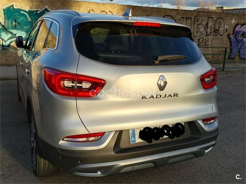 Usado Renault Kadjar Intens 140 CV (102 kW) 2019 Gris / plata SUV