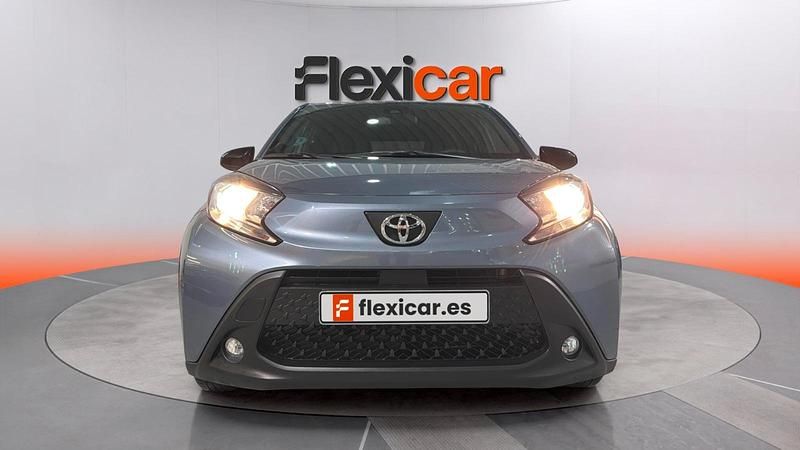 Usado Toyota Aygo X 72 CV (52 kW) 2024 Gris SUV
