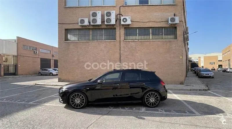 Usado Mercedes A200 150 CV (110 kW) 2022 Negro Berlina
