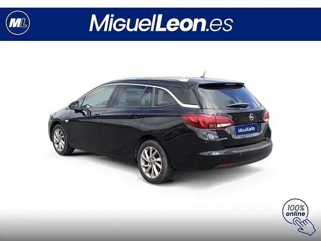 Używany Opel Astra Dynamic 125 KM (91 kW) 2019 Czarny Kombi