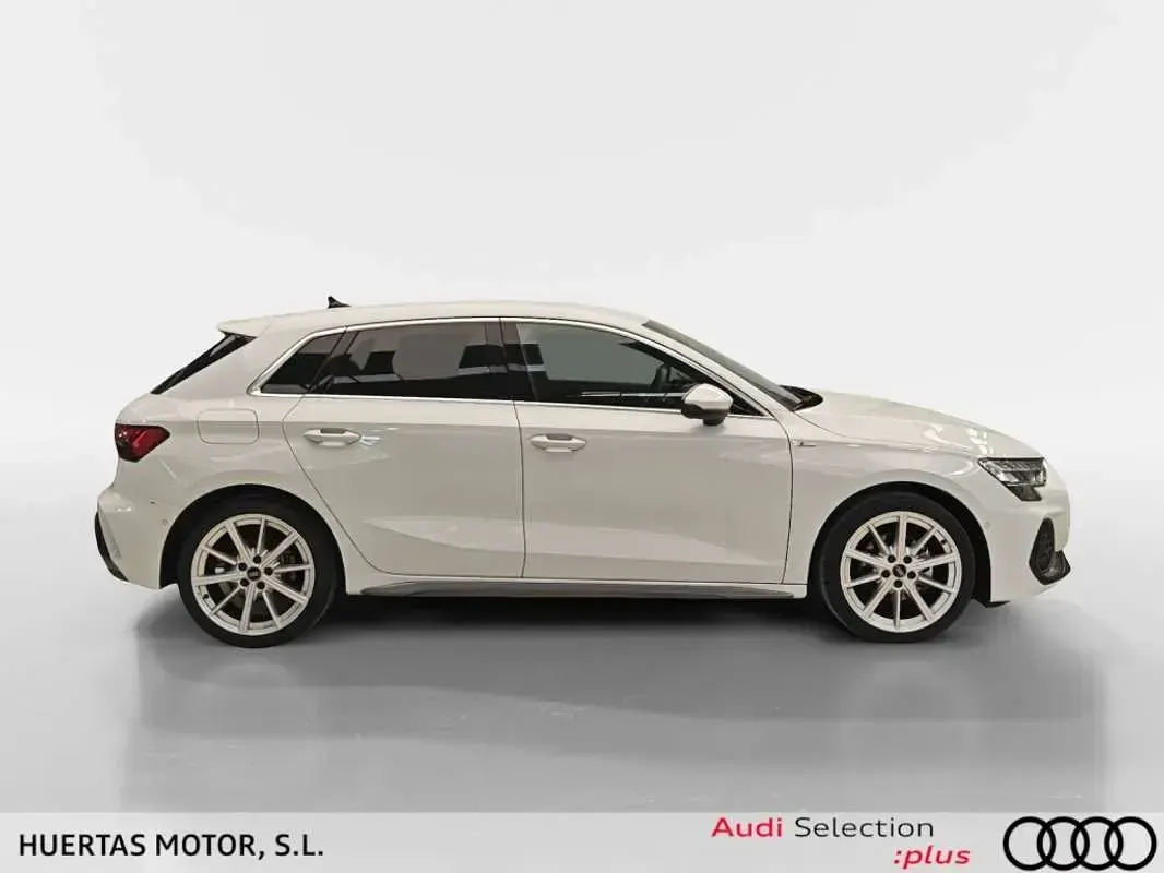 Usado Audi A3 150 CV (110 kW) 2025 Blanco Berlina