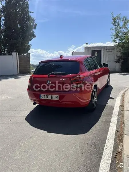Używany BMW 120 Sport Line 184 KM (135 kW) 2012 Czerwony Hatchback