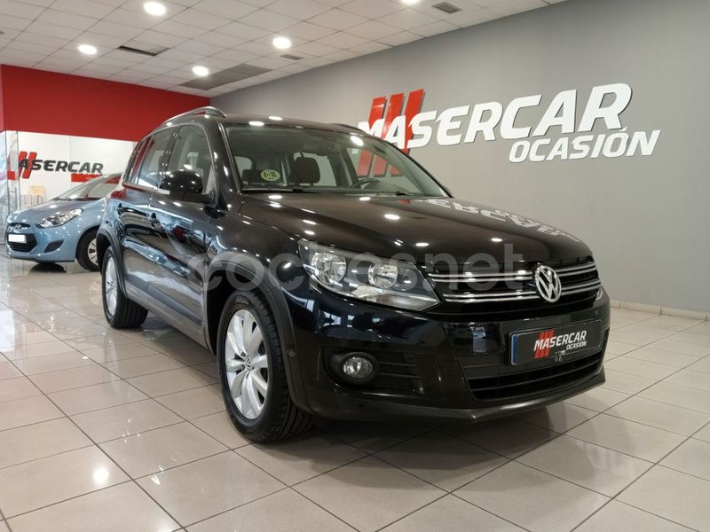 Negro Usado 2014 VW Tiguan SUV | 13.790 € (Precio justo) - Imagen 1/4