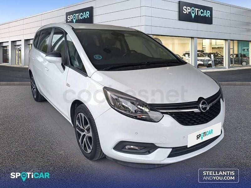 Usado Opel Zafira Edition 136 CV (100 kW) 2019 Gris / plata Monovolumen