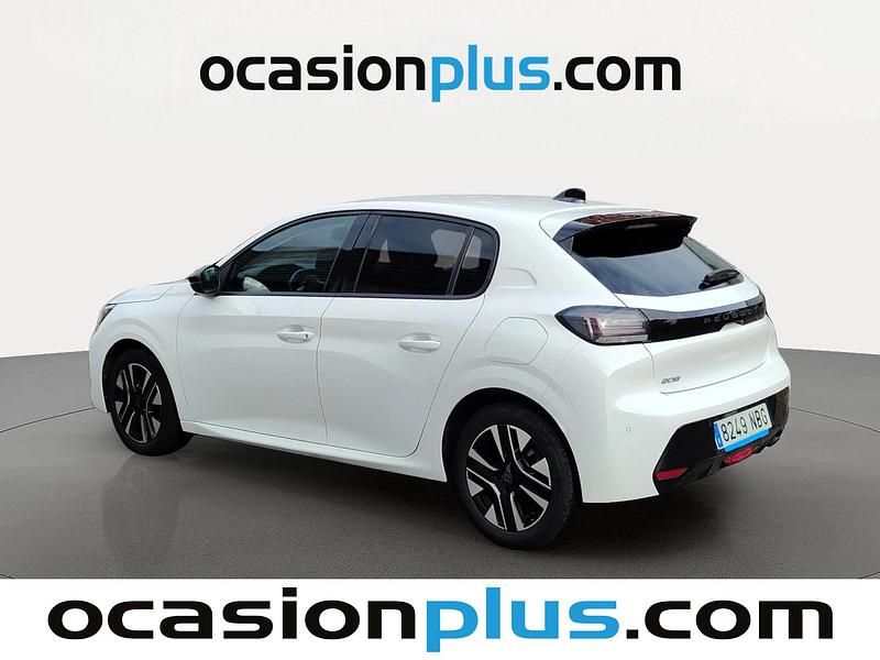Usado Peugeot 208 Allure 100 CV (73 kW) 2025 Blanco Utilitario