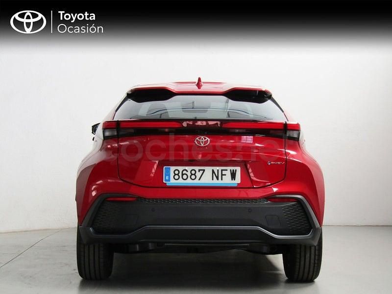Usado Toyota C-HR Advance 223 CV (164 kW) 2025 Rojo SUV