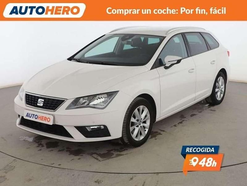 Usado Seat Leon Style 116 CV (85 kW) 2019 Blanco Familiar
