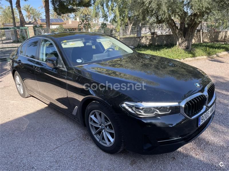 Negro Usado 2022 BMW 520 Berlina | 43.500 € (Caro) - Imagen 1/4