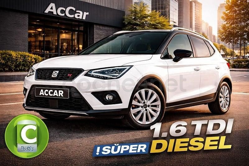 Usado Seat Arona Ecomotive 95 CV (69 kW) 2018 Blanco SUV