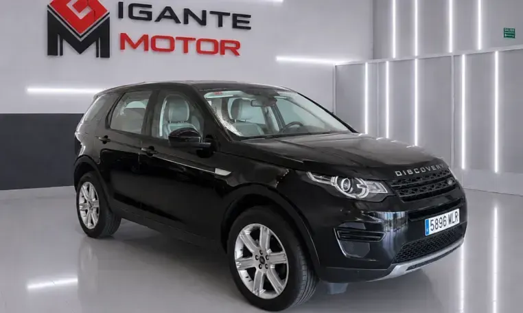 Usado Land Rover Discovery Sport SE 150 CV (110 kW) 2018 Negro SUV