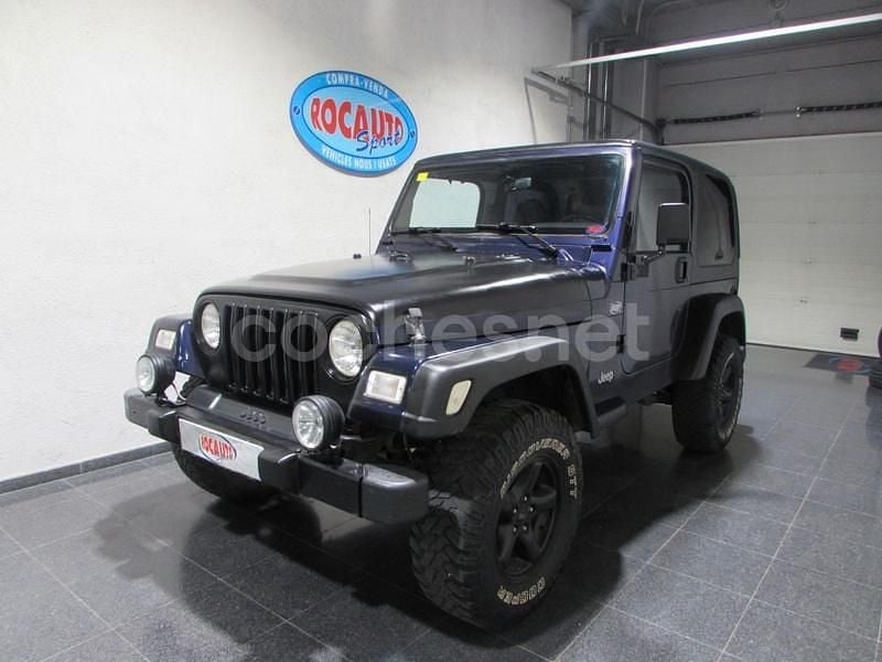 Usado Jeep Wrangler 170 CV (125 kW) 1999 Violeta / lila SUV