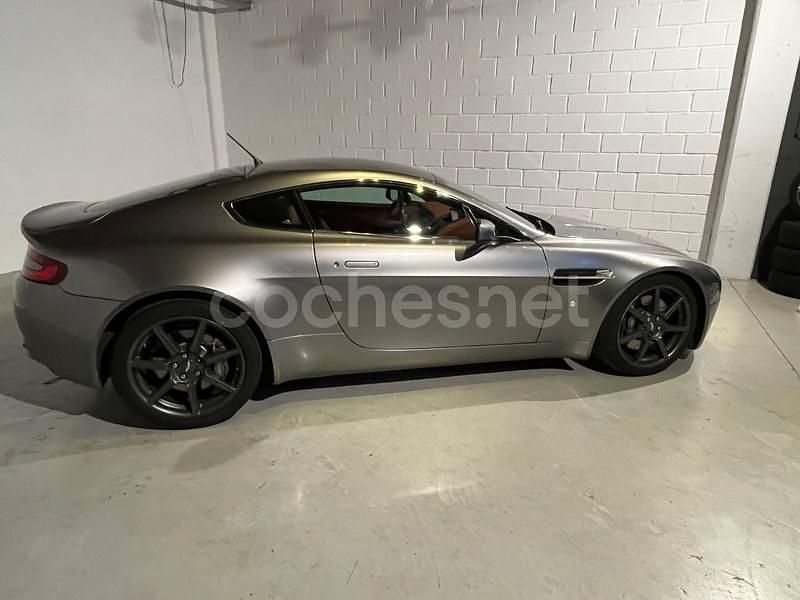 Usado Aston Martin V8 Vantage 380 CV (279 kW) 2007 Gris / plata Coupe