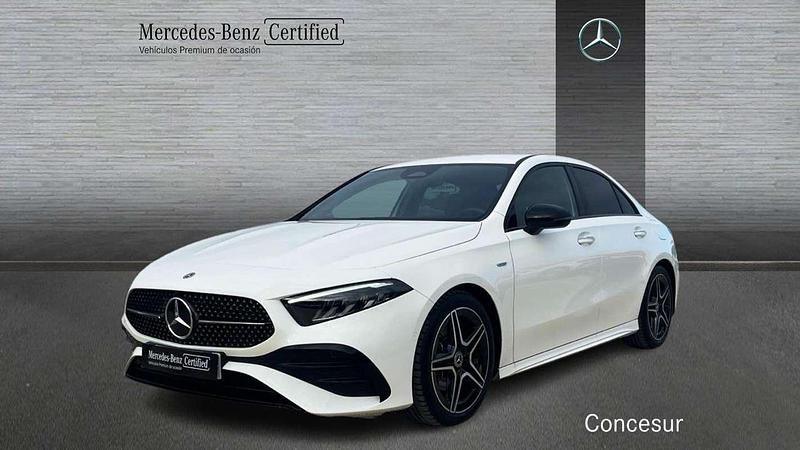Usado Mercedes A200 150 CV (110 kW) 2023 Blanco Berlina