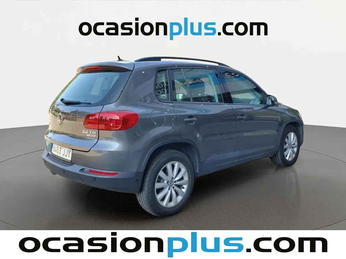 Usado VW Tiguan 110 CV (80 kW) 2015 Gris SUV