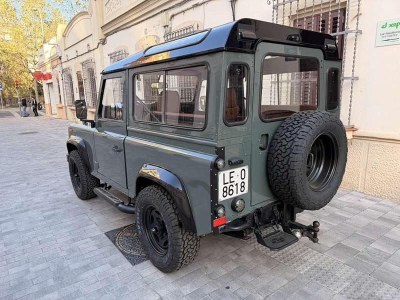Usado Land Rover Defender 111 CV (81 kW) 1991 SUV