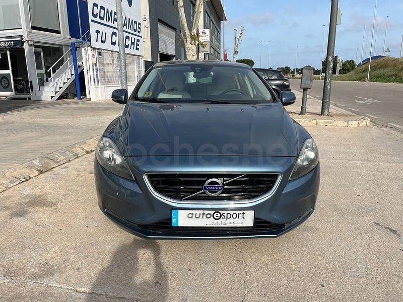 Usado Volvo V40 Momentum 150 CV (110 kW) 2014 Azul Berlina