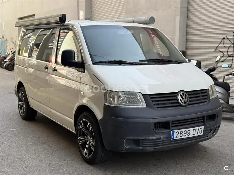 Käytetty VW Transporter 86 HP (63 kW) 2006 Valkoinen Van