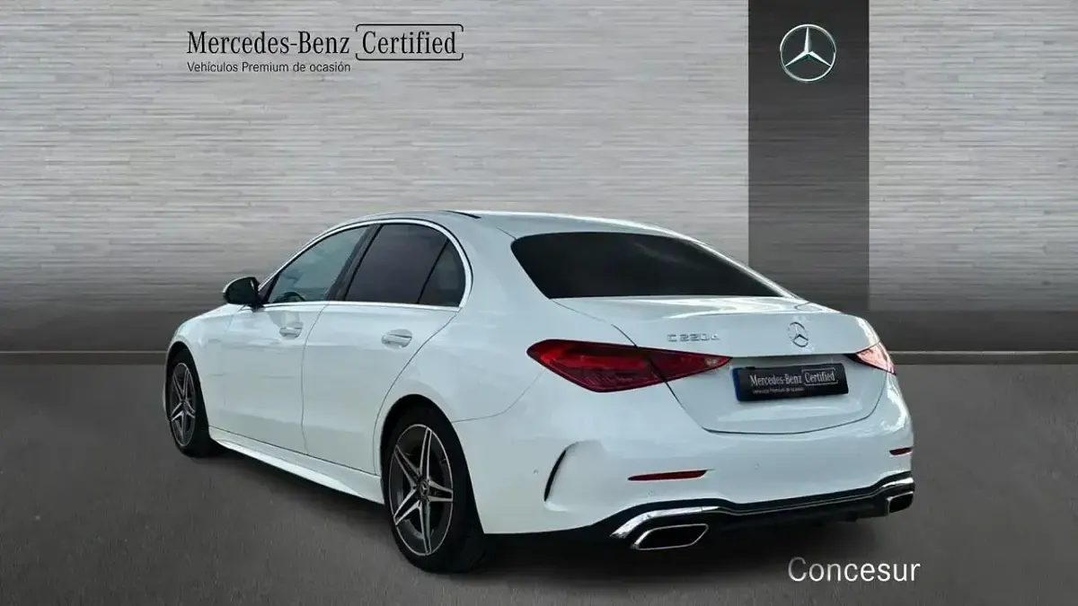 Käytetty Mercedes C220 199 HP (146 kW) 2022 Valkoinen Sedan