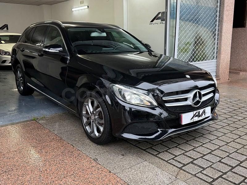 Usado Mercedes C220 170 CV (125 kW) 2015 Negro Familiar
