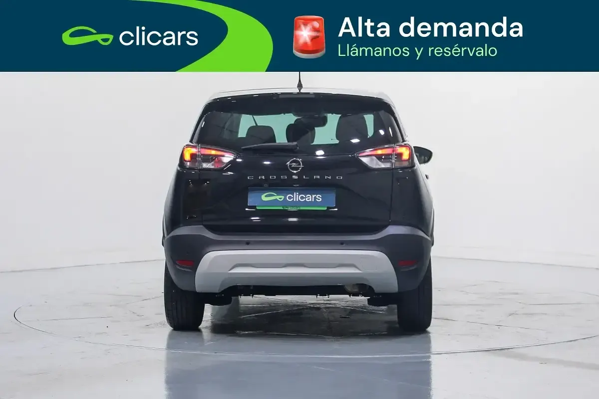 Usado Opel Crossland Elegance 110 CV (80 kW) 2024 Negro SUV
