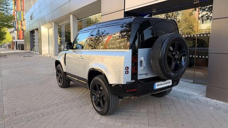 Usado Land Rover Defender S 300 HP (220 kW) 2022 Prateado SUV