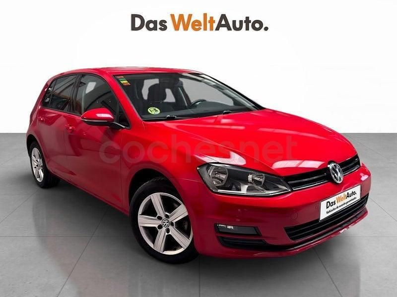 Usado VW Golf VII Advance 105 CV (77 kW) 2015 Rojo Berlina