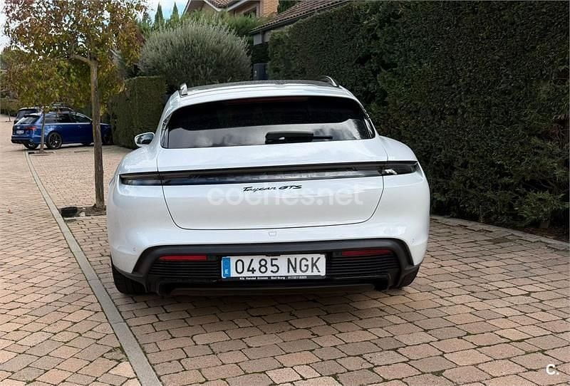 Usado Porsche Taycan Sport Turismo 300 kW (408 CV) 2022 Eléctrico Familiar