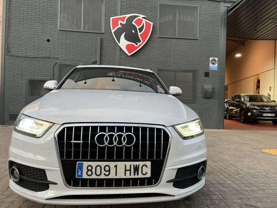 Usado Audi Q3 S-Line 177 CV (130 kW) 2014 Blanco SUV