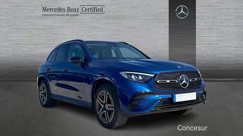 Usado Mercedes GLC300 312 CV (229 kW) 2025 Azul