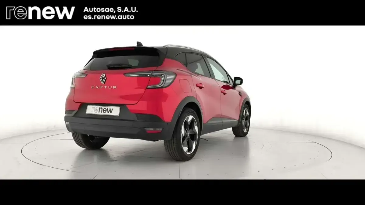 Usado Renault Captur Techno 101 CV (74 kW) 2025 Rojo SUV